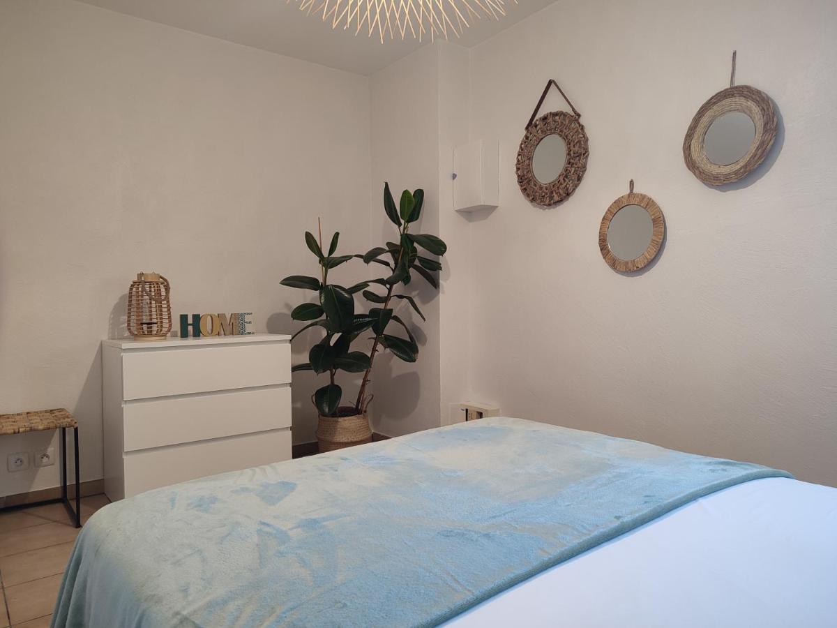 Le Regordane - Appartement 4 Personnes - Centre Wifi Cosy Saint-Gilles  Buitenkant foto